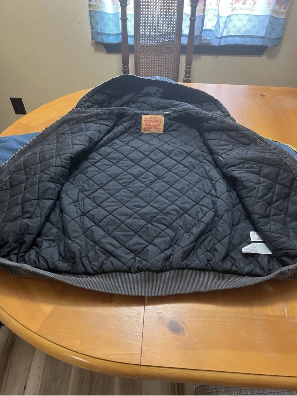 Levi’s Potrero Hood Denim Jacket Men XL Colorblock Black Blue Quilted Irregular